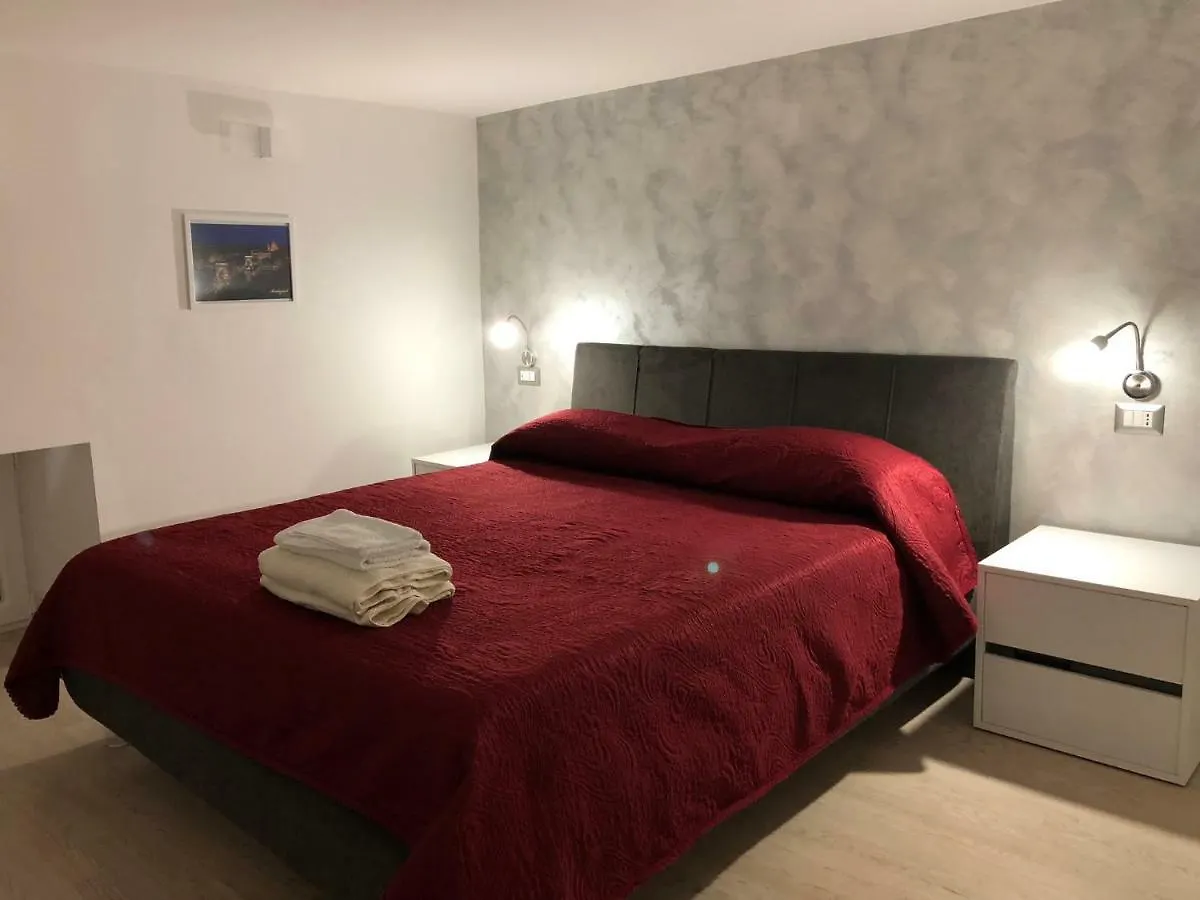 Casa De Barrio Apartment Naples Italy